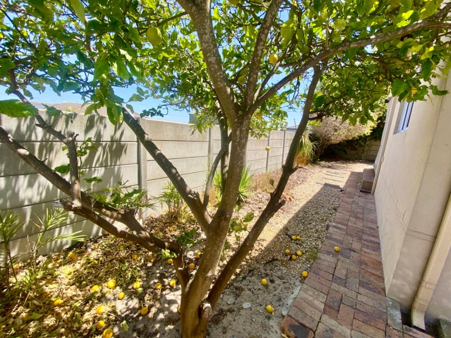 3 Bedroom Property for Sale in Sonkring Western Cape
